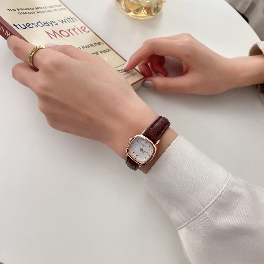Chic Women’s Watch