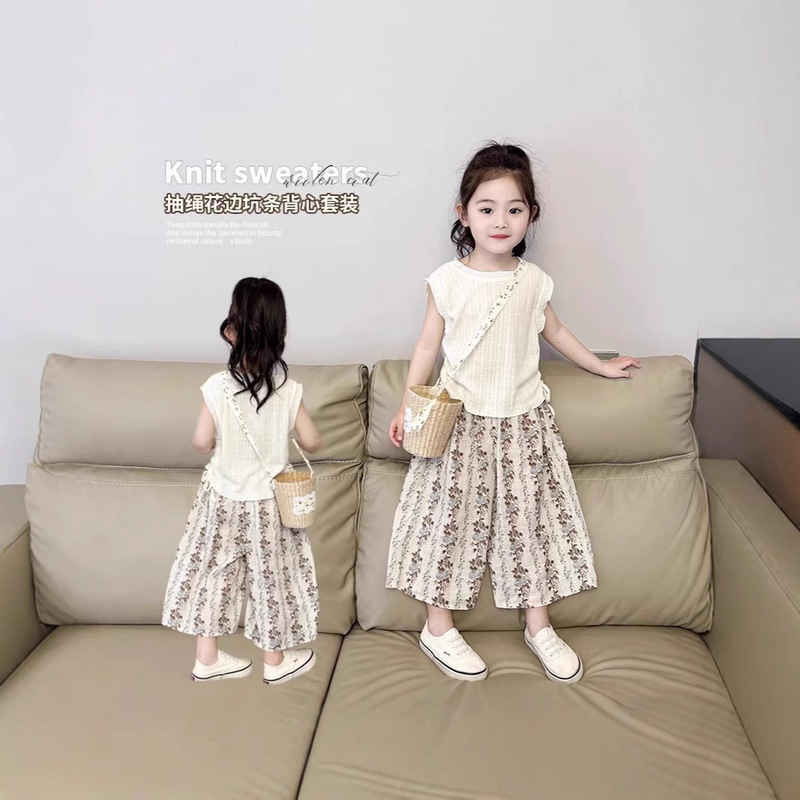 Girls Vest Suit 2025 New Baby Girl Korean Style Thin Summer Floral Anti-Mosquito Pants Two-Piece Set
