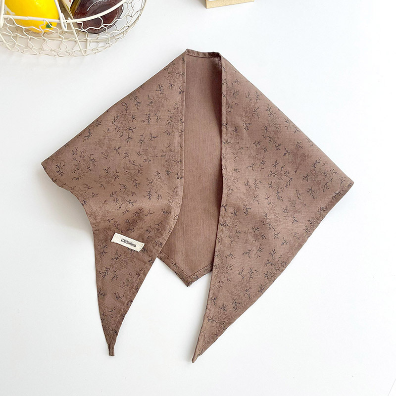 Nueva bufanda pequeña para mujer primavera y verano delgada pequeña protección floral decorativa para el cuello pequeña bufanda para el cabello bufanda de triángulo de algodón y lino de todo fósforo