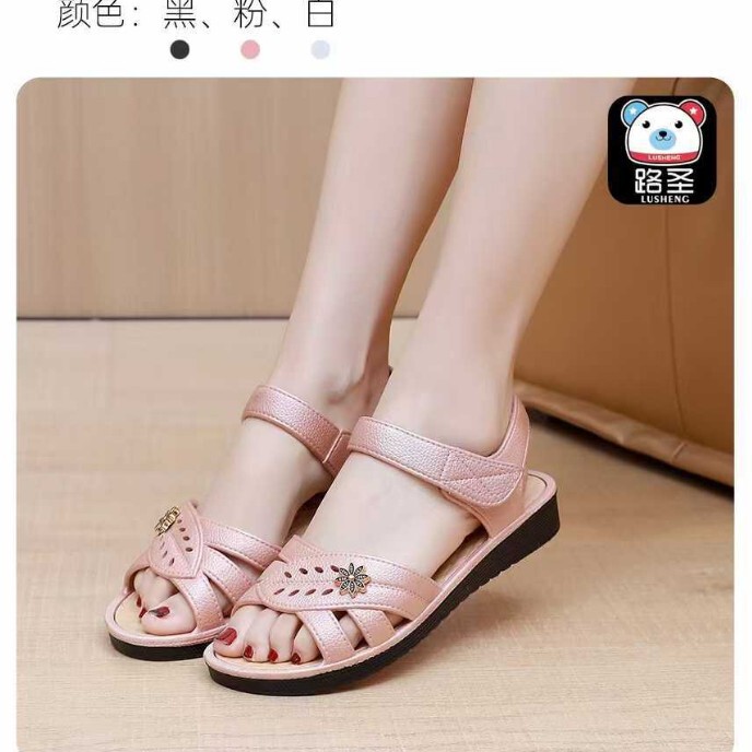Middle-Aged Mother Sandals Women's Flats Non-Slip Wear-Resistant Middle-Aged and Elderly Soft-Soled Sandals Summer Elderly Grandma Shoes Middle-Aged Mother Sandals Women's Flats Non-Slip Wear-Resistant Middle-Aged and Elderly Soft-Soled Sandals Summer Elderly Grandma Shoes