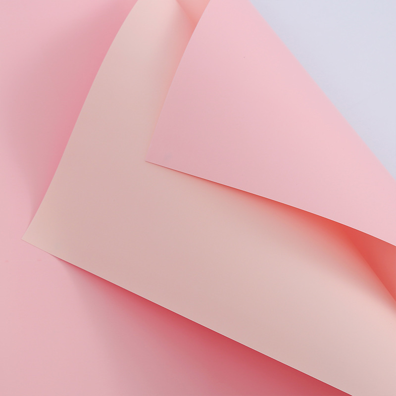 Papel Ouya Papel liso coreano Embalaje de flores Florería impermeable de dos colores Paquete de ramo Papel de flores Papel de regalo Material de embalaje de regalo