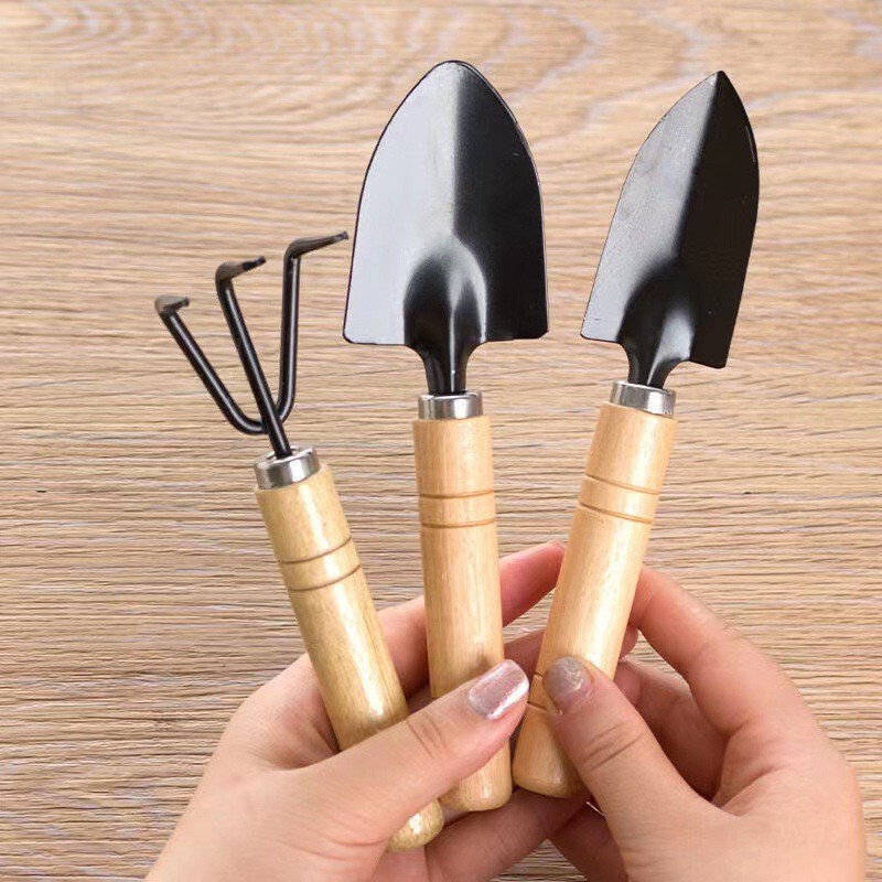 Gardening big three-piece potted small shovel garden shovel indoor flowers potted pine soil flower vegetable tools Gardening big three-piece potted small shovel garden shovel indoor flowers potted pine soil flower vegetable tools
