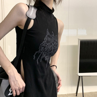 �羳���S�ļ����L�������ö�ȹ�͹���ʽ�@���_��o�䱳������Ů�b