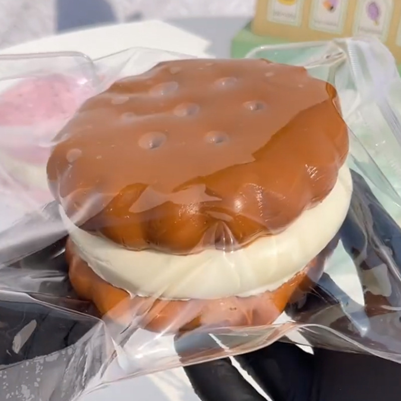 뉴샌드위치*비스킷 [초두꺼운 깃한 느낌]