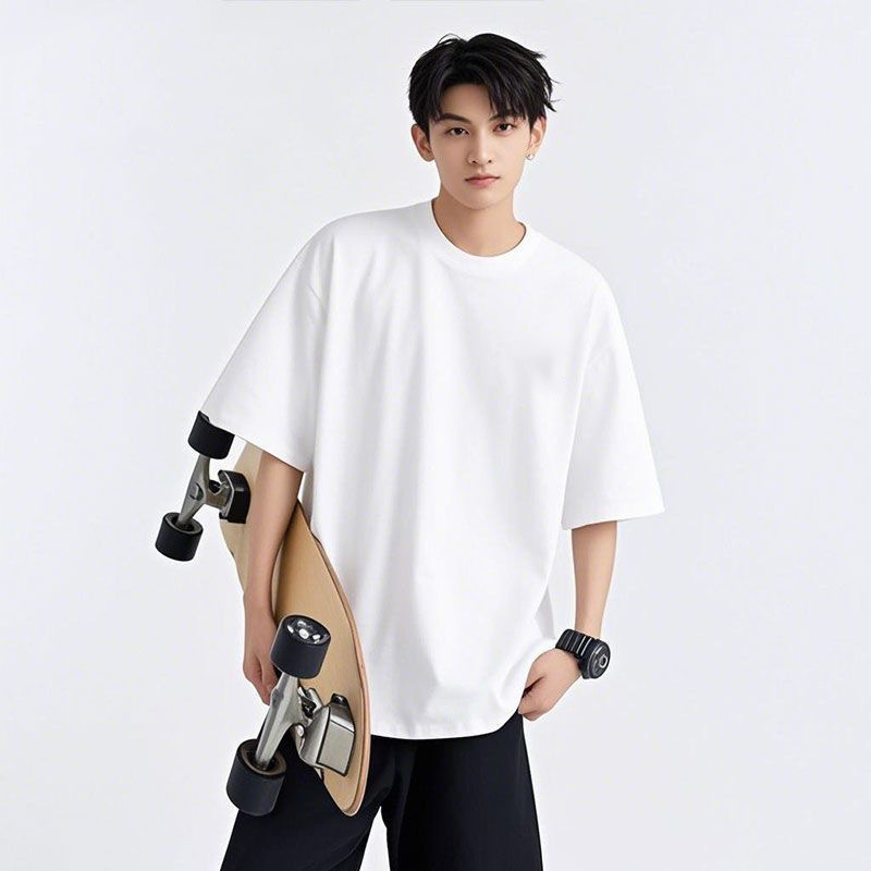 Strawberry Bear impresión versátil comercio exterior inns top de cuello redondo 2026 camiseta de manga corta casual blanco T pareja ropa para hombres y mujeres