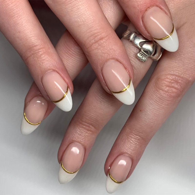 Cross-Border Hot-Selling Simple French White Edge Wearable Nails Short Almond Wearable Nails Golden Curve Manicure Fake Nails Cross-Border Hot-Selling Simple French White Edge Wearable Nails Short Almond Wearable Nails Golden Curve Manicure Fake Nails