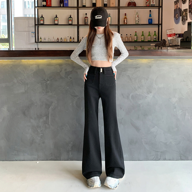 Black straight-leg, slightly flared jeans for women, ultra-high waist, loose fit, suitable for pear-shaped body, slim version, extremely stylish bell-bottom pants Black straight-leg, slightly flared jeans for women, ultra-high waist, loose fit, suitable for pear-shaped body, slim version, extremely stylish bell-bottom pants
