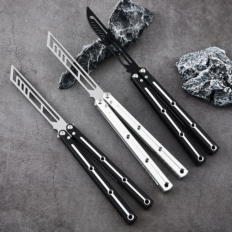 鱿鱼海妖蝴蝶刀未开刃亮槽练习训练刀折叠甩手花式刀梳子刀