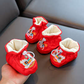 新生儿0-1岁虎头鞋袜冬婴儿男女宝宝软底棉鞋6到12个月抓周红鞋子