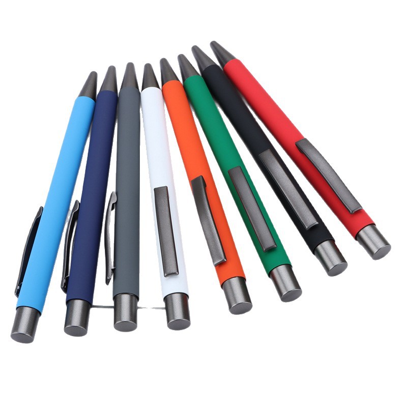 Hecho en stock, varios colores, procesamiento de pegamento en aerosol, bolígrafo de metal, bolígrafo de aluminio, bolígrafo de firma, bolígrafo de publicidad con logo neutro