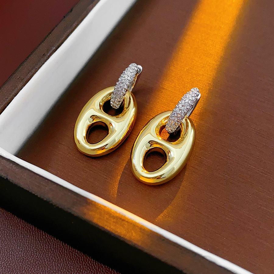 Oro verdadero chapeado nariz de cerdo conjunto de geometría moda europea y americana versátil ligera de lujo pendientes de diamante collar de alta calidad para mujeres