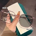 新款高级感大框素颜超轻变色防蓝光眼镜韩版潮流气质近视眼镜