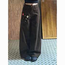 花朵纽扣直筒工装牛仔裤女秋季高腰垂感潮牌复古设计显瘦休闲长裤