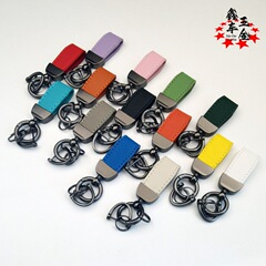 フランス式羊皮自動車のキーホルダー萌え粒ストラップ創意金属キーホルダーかわいいバッグアクセサリー卸売り