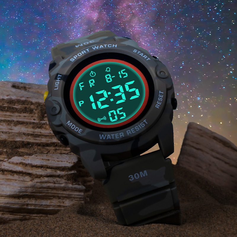 Moda nuevos deportes al aire libre multi-funcional luminoso reloj electrónico alarma de los hombres de moda reloj electrónico fábrica al por mayor