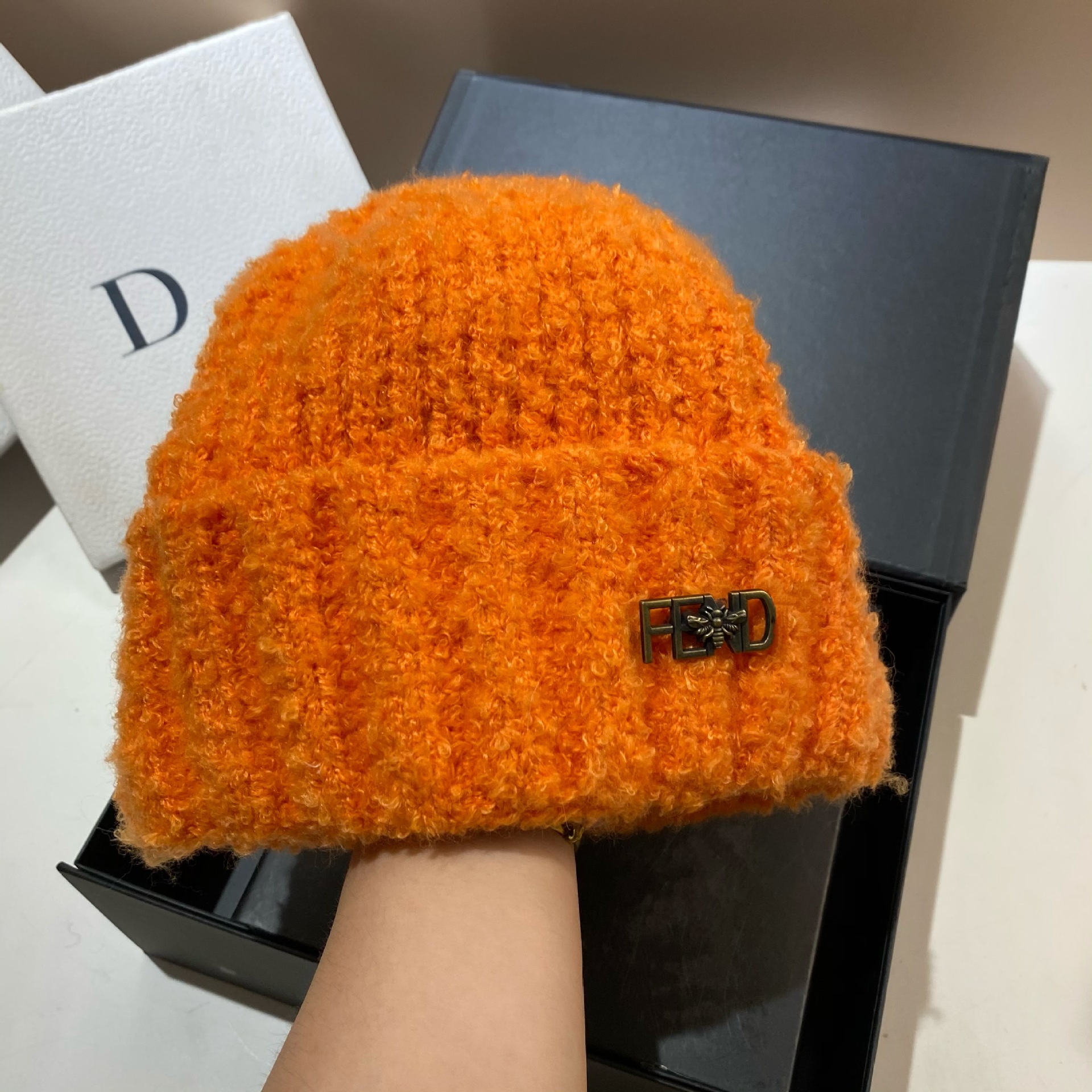 Korejska verzija nove slatke pletene kape s pletenim uzorkom F-labela, zimske tople i debele vjetrootporne kape s janjećim puloverom._voghion.com