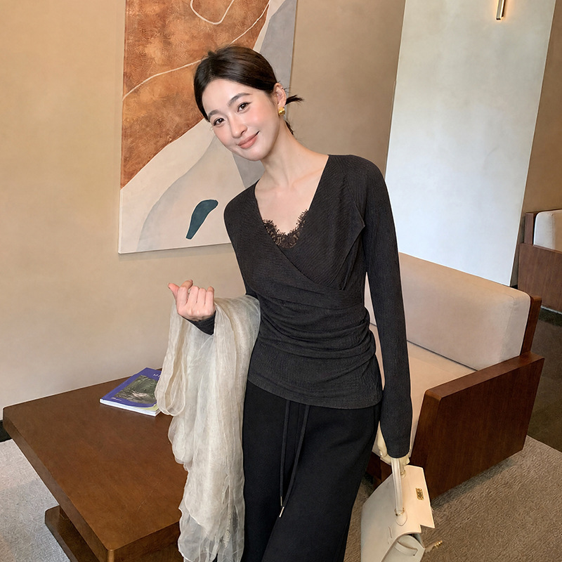 Xiuxixi Thirteen Lines 2026 Autumn Elegant Wool Lace Faux Two-Piece Knitted Top for Women K80297 Xiuxixi Thirteen Lines 2026 Autumn Elegant Wool Lace Faux Two-Piece Knitted Top for Women K80297