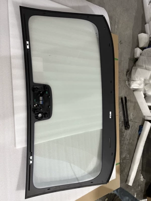 Ideal L6 L7 L9 automobile glass