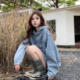 美式牛仔卫衣女早春新款休闲宽松设计感连帽学院风时髦外套潮