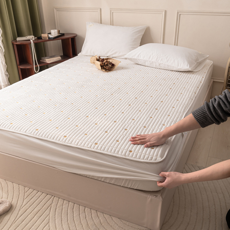 Class A Cotton Antibacterial Waterproof Bed Cover Soybean Padded Bed Cover Urinalysis Simmons Protective Cover Bed Single Set