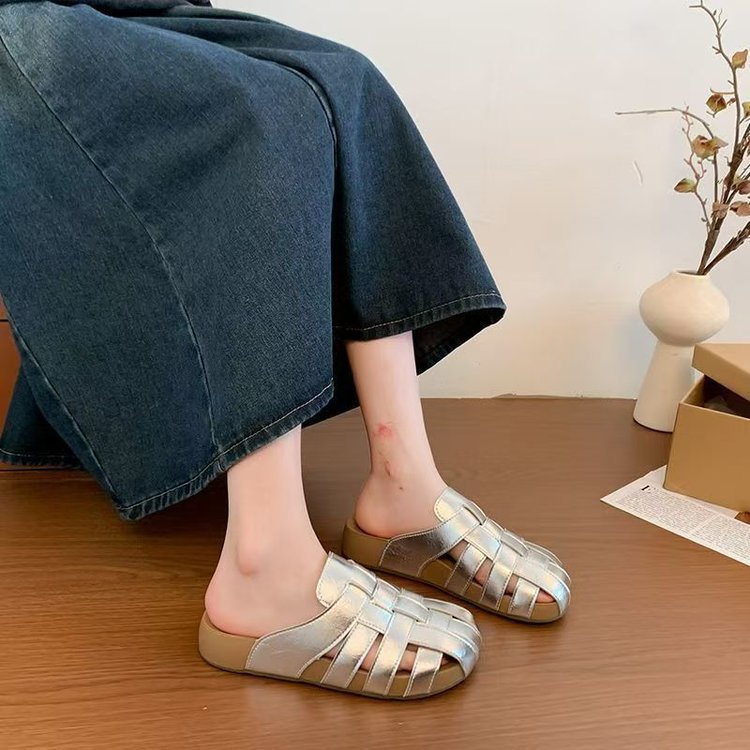 Zapatillas de mitad de mujer zapatillas de tela de fondo grueso 2026 verano nuevo retro zapatillas de tobillo vacías respirables