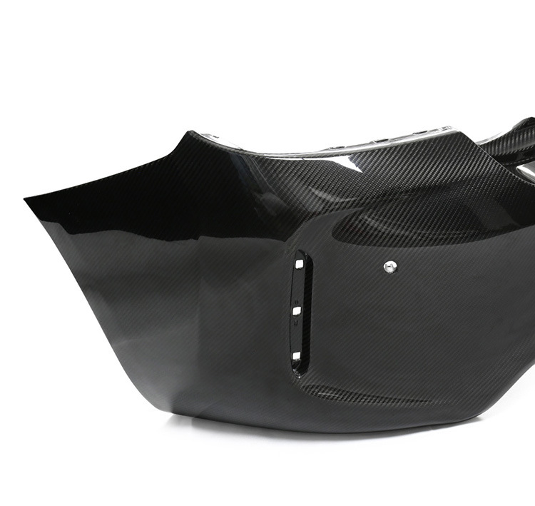 Suitable for BMW F87 M2C dry carbon fiber front bumper, rear bumper body kit, M2 Thunder Edition carbon fiber body kit