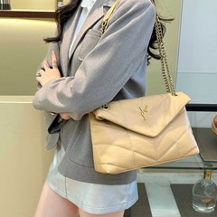 2025新型バッグ女性ファッション雲バッグ斜めショルダーバッグ大容量高質感ソフトモチDIY
