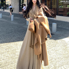 长袖打底连衣裙女2025新款秋季高级感内搭显瘦针织裙修身长裙子