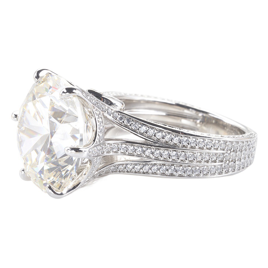 Diamante redondo ocho corazones y ocho flechas anillo de plata femenino corte blanco diamante de alto carbono 12 quilates VVS nivel D color 3EX anillo