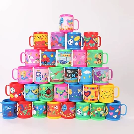 钥匙扣及钥匙扣配件;鞋扣;洗手液