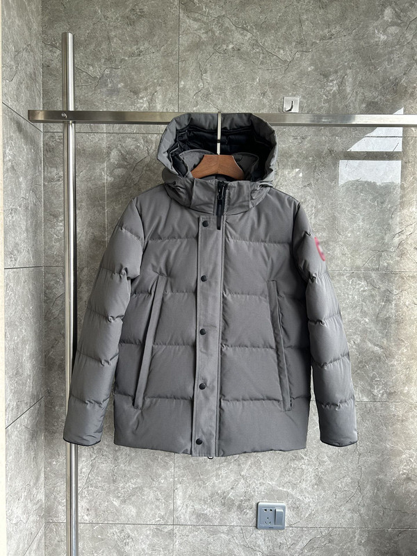 Wyndham 2048MB Male and female couple's same jacket.|undefined