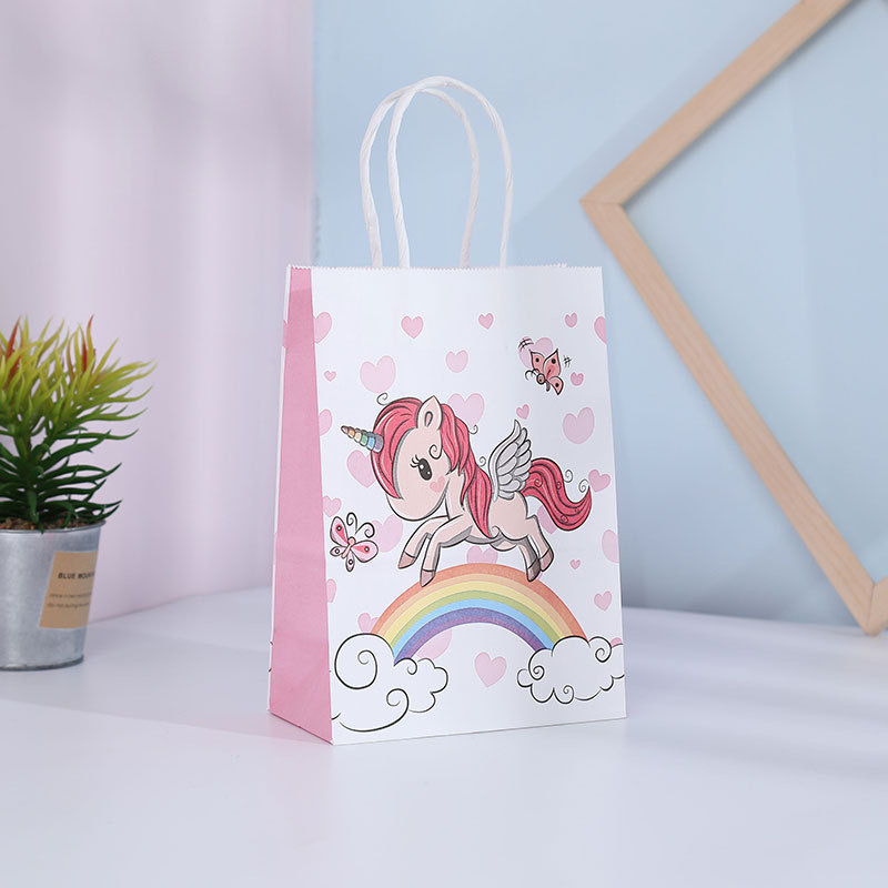 Cartoon unicornio kraft bolsas de mano de regalo de fiesta de cumpleaños de niños bolsas de regalo de jardín de infantes al por mayor