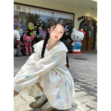 冬季新款温柔系大码~韩系甜美减龄重工刺绣花边娃娃领长袖连衣裙