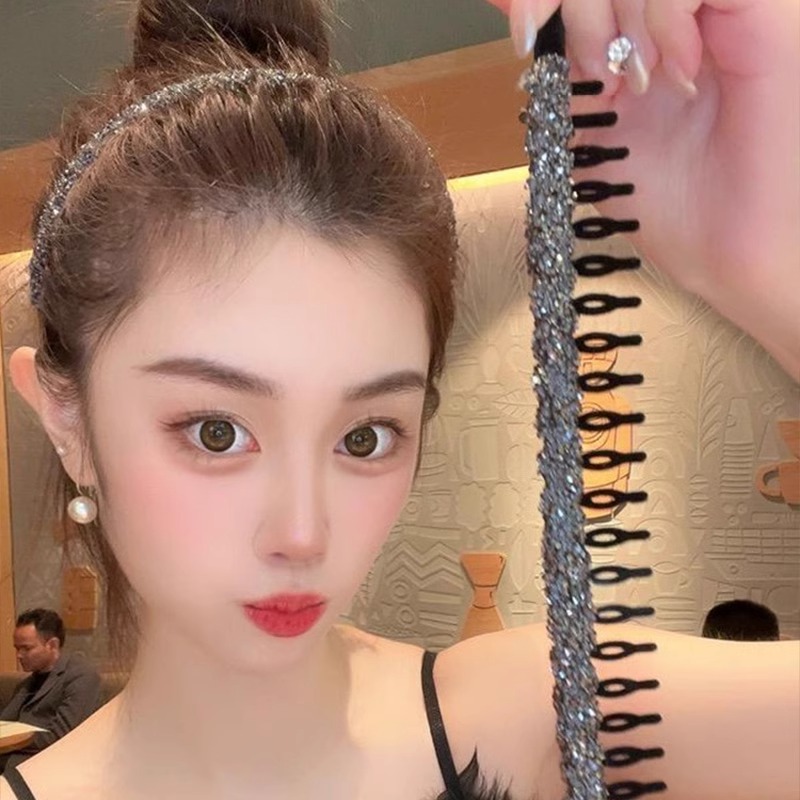 Liu Hai cabello roto para mujeres 2024 nuevo lavado de cara especial antideslizante banda de presión de dientes cabello de cabeza cabeza alta cráneo cráneo clip para el cabello