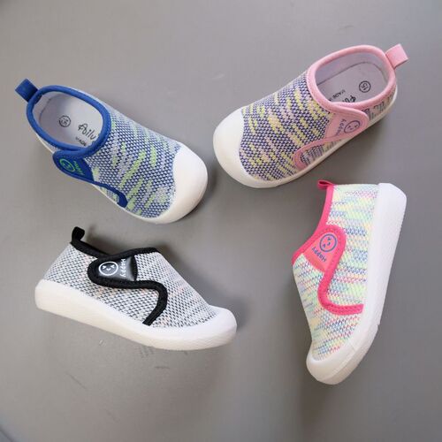 24 spring and summer Feiwei breathable soft-soled casual canvas shoes Velcro sports shoes for boys and girls 2-8 years old
