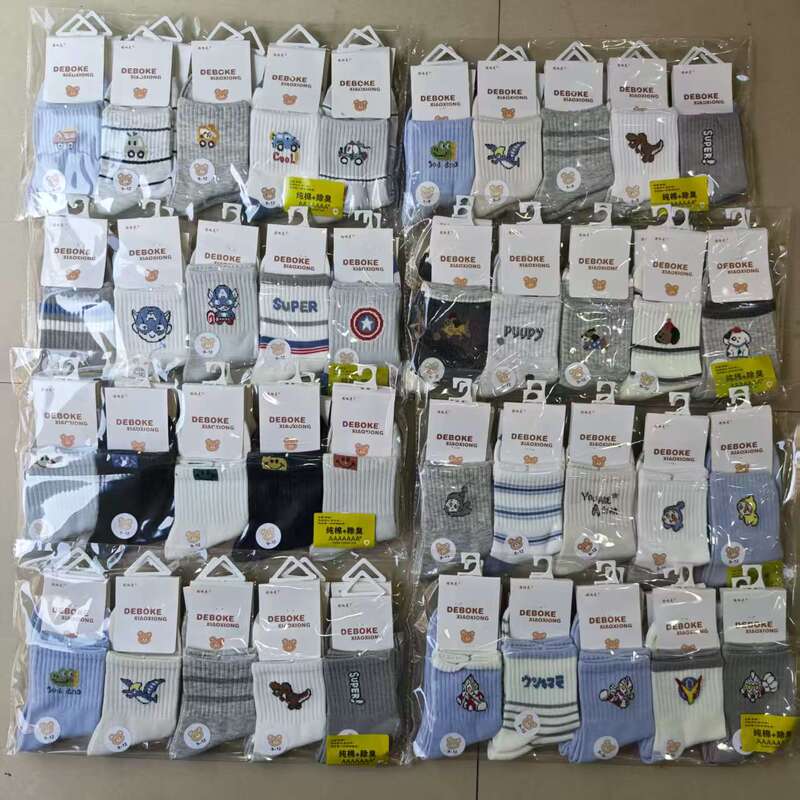 Factory Direct Sales Autumn and Winter New Style Boys and Girls Mid-waist Flat Cartoon Cute Animal Student Preppy Sports Cotton Socks