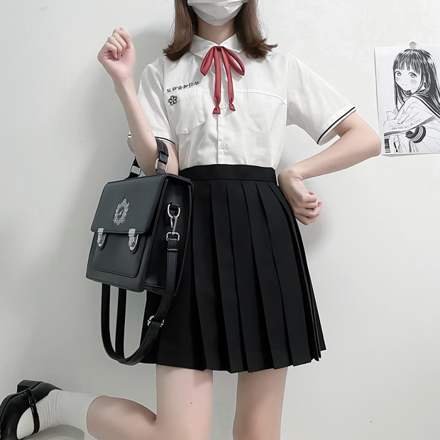 Black [pleated skirt] 43cm