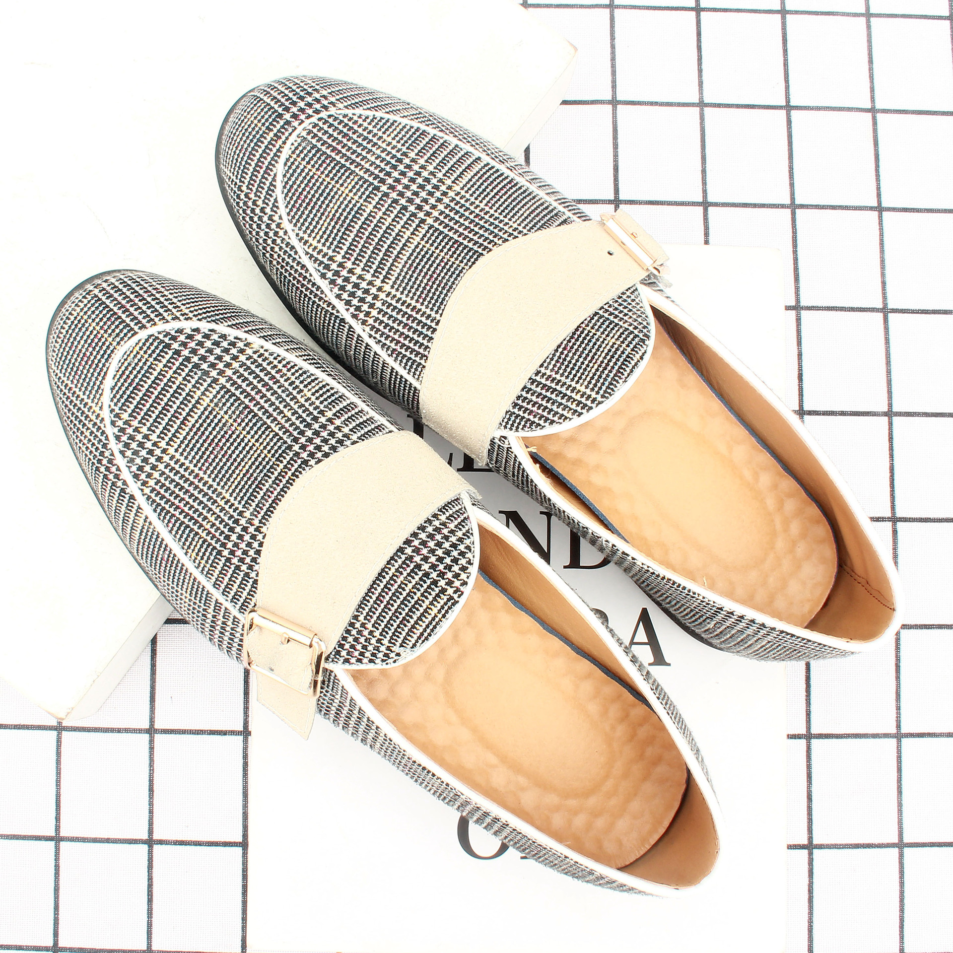 ��ʿ����Ь���׷����¿�ٴ���ʿ���е�Ьһ�ŵ�����Ь͸��287