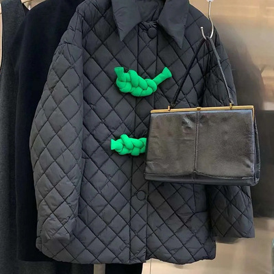 21645小众黑色菱格绳结棉服外套女2021秋冬新款气质时髦休闲百搭