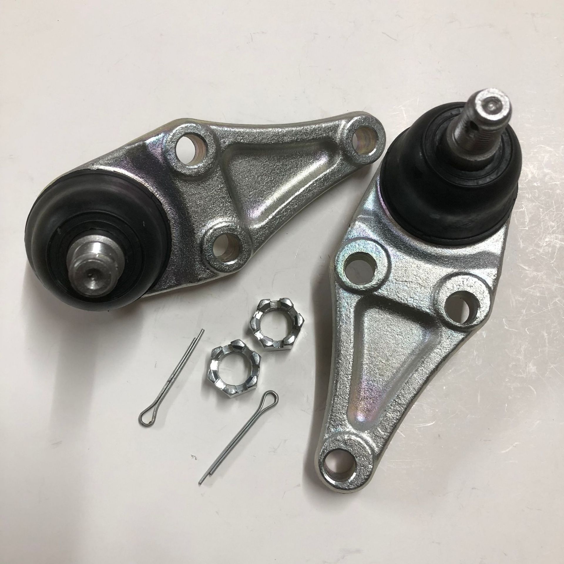 For MR508 130 411A 072 411 A073 SB7845 V73 L 200 Pa Jero rear ball head