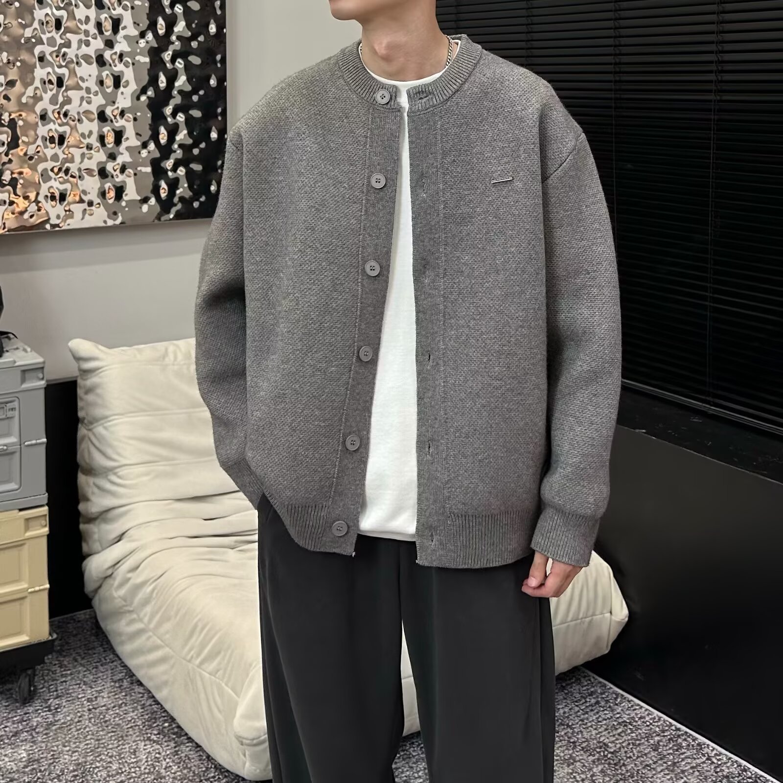 Men's Knit Cardigan Oversized Casual Sweater With Diamond Pattern_voghion.com