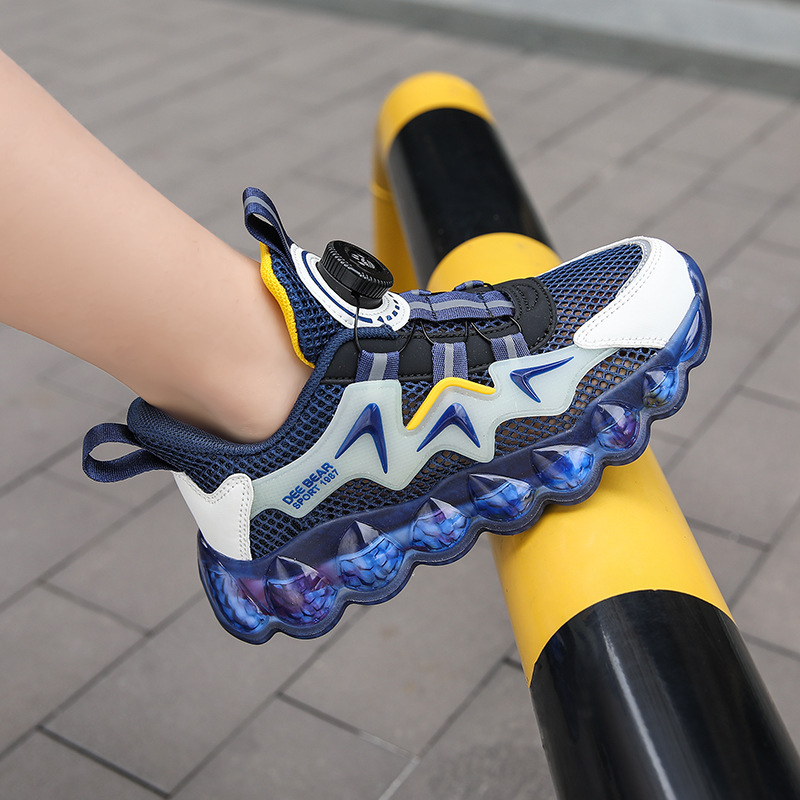Children's Sports Shoes Mesh Rotating Buttons Middle and Big Boys Children's Shoes Soft Sole Running Shoes Explosions Children's Shoes Basketball Shoes