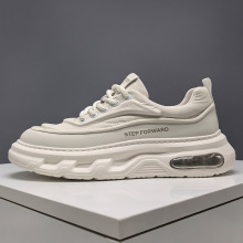 男生运动鞋新款时尚透气老爹鞋气垫底休闲鞋轻奢真皮跑步男潮鞋子