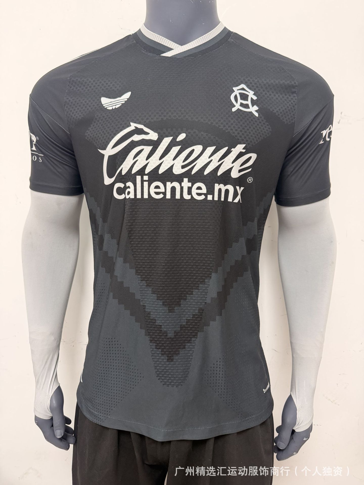 Fábrica al por mayor camiseta de manga corta serie completa casa y fuera dos jugadores de fútbol fuente fábrica nueva