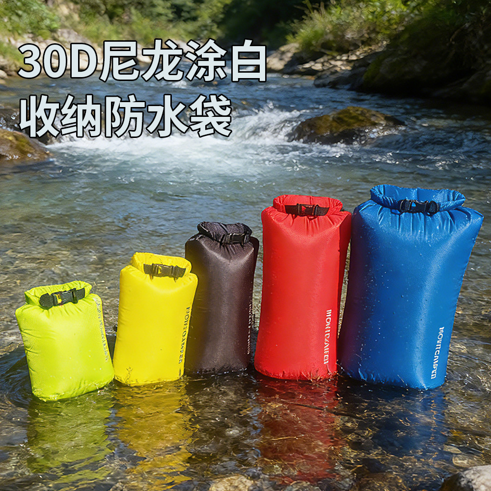 Directo de fábrica MONTCAMPER nylon ultraligero bolsa impermeable al aire libre bolsa de piel bolsa a la deriva bolsa impermeable aguas arriba