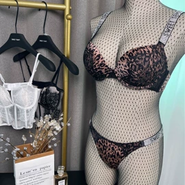 女士三角裤;文胸套装;无钢圈文胸