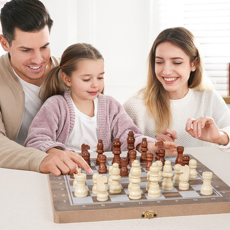 Esquina redonda de madera transfronteriza ajedrez plegable dos en uno ajedrez de calidad ajedrez competitivo juguete educativo