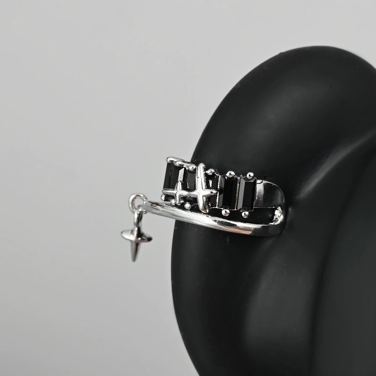 Zircon Star Cross Ear Clip for Women, Fashionable Sweet Cool Style Black Diamond Star Ear Cuff for Men, Trendy Personalized Double-Layered Ear Jewelry