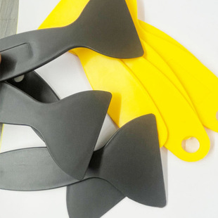 Film scraper blade cleaning and glue removal mobile phone screen film car glass tool plastic pry blade battery blade