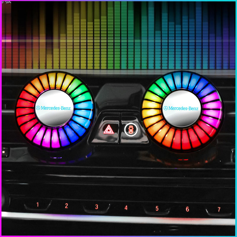 Aplicable a Mercedes-Benz Clase A Clase C C260 Clase E CLA GLC lámpara de toberas música ritmo lámpara de aromaterapia lámpara interior APP